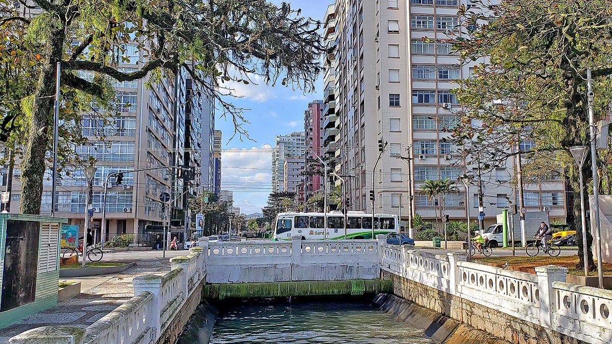 Os canais de Santos têm uma função essencial para a Cidade