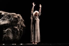 Abertura acontece hoje, no Teatro Sesc Santos, às 20h, com o espetáculo-solo