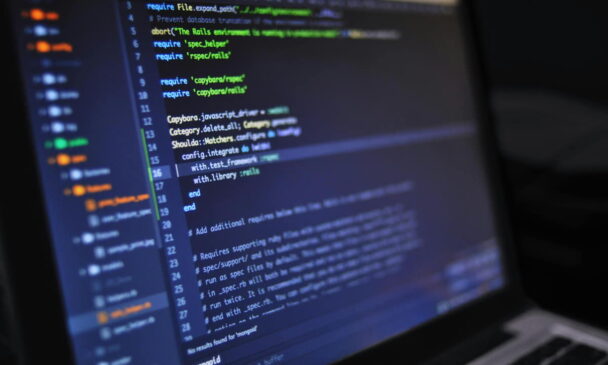 A TalenTI está ofertando várias vagas no setores de tecnologia, consultoria, auditoria, engenharia, arquitetura e até serviços gerais