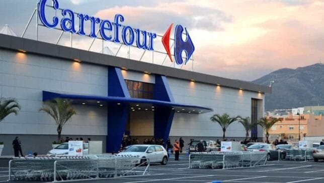 Caso aconteceu em maio de 2021, no Carrefour do Shopping Praiamar