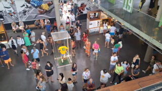 O Museu Pelé fica localizado no centro histórico de Santos e é dedicado a contar a vida e carreira do jogador