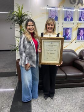 A jornalista é uma das candidatas apoiadas pela deputada estadual Solange Freitas, autora da lei que cria o Protocolo Individualizado de Avaliação para Autistas