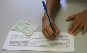 A justificativa pode ser feita por meio do aplicativo e-Título