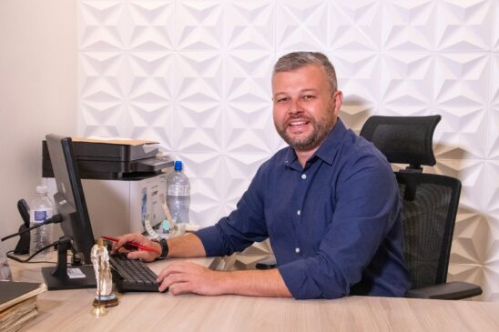 Rafael Redó é o atual vice-prefeito de Mongaguá