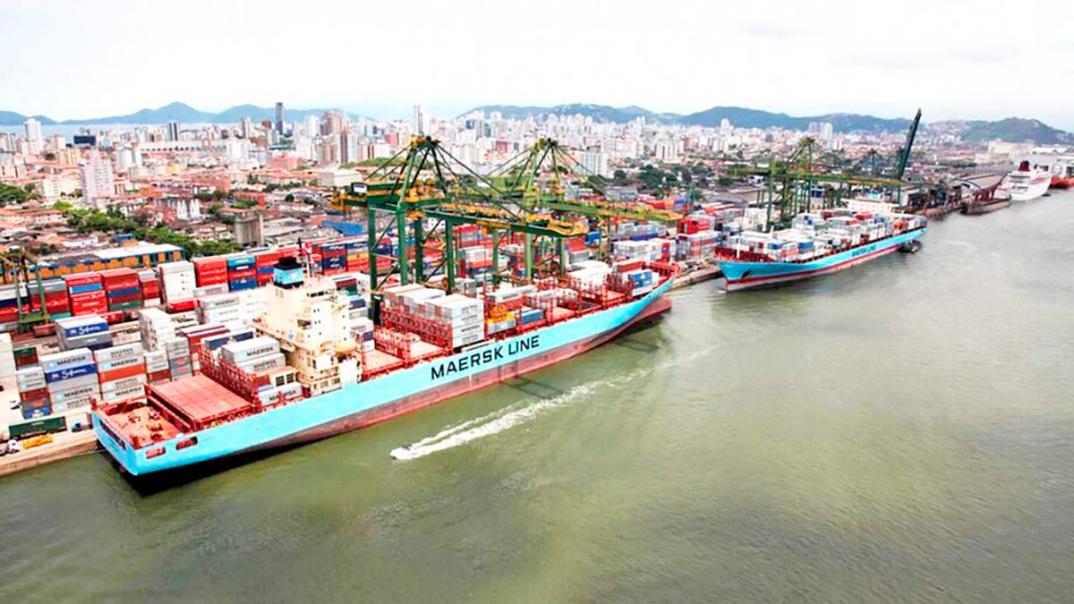 Diversas empresas abriram vagas de emprego no Porto de Santos