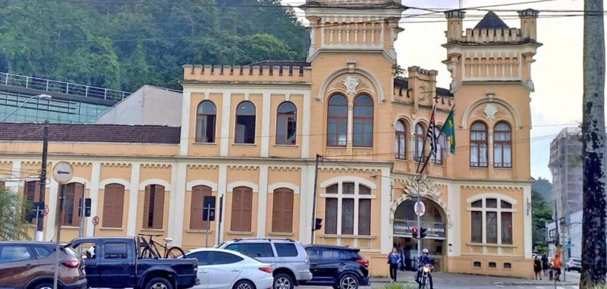 No dia da posse, Débora presidirá a primeira sessão da Câmara de Santos, por ter sido a candidata mais votada