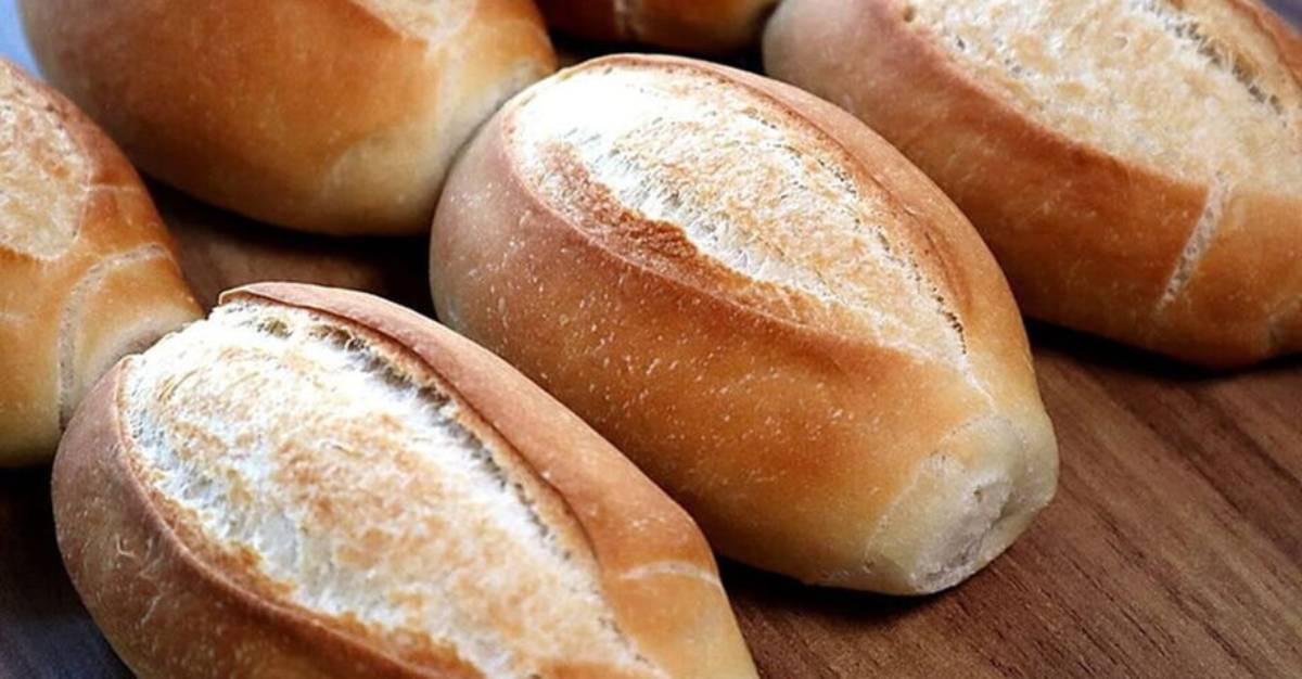 No Litoral de São Paulo, o pão francês é chamando de 'média'