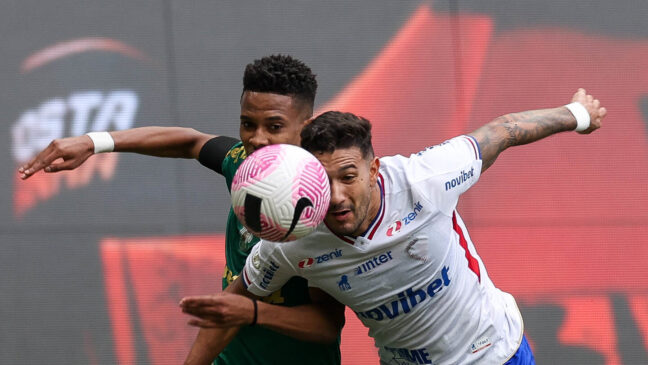 Com o resultado, o Palmeiras foi a 61 pontos e assumiu momentaneamente a liderança do Brasileirão