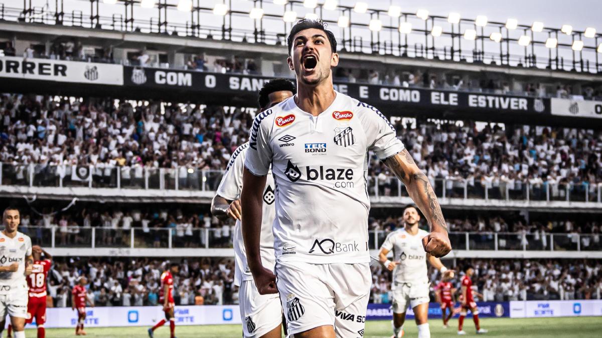 Basso abriu o placar contra o Vila Nova