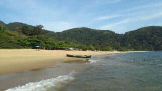 Esse clima acolhedor faz do local o destino perfeito para quem deseja relaxar e aproveitar momentos de paz