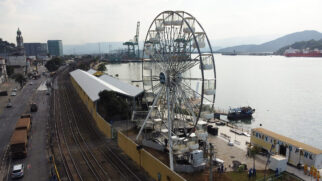 A responsável pela roda gigante afirmou ainda que outro motivo foi a falta de eventos regulares e públicos no local