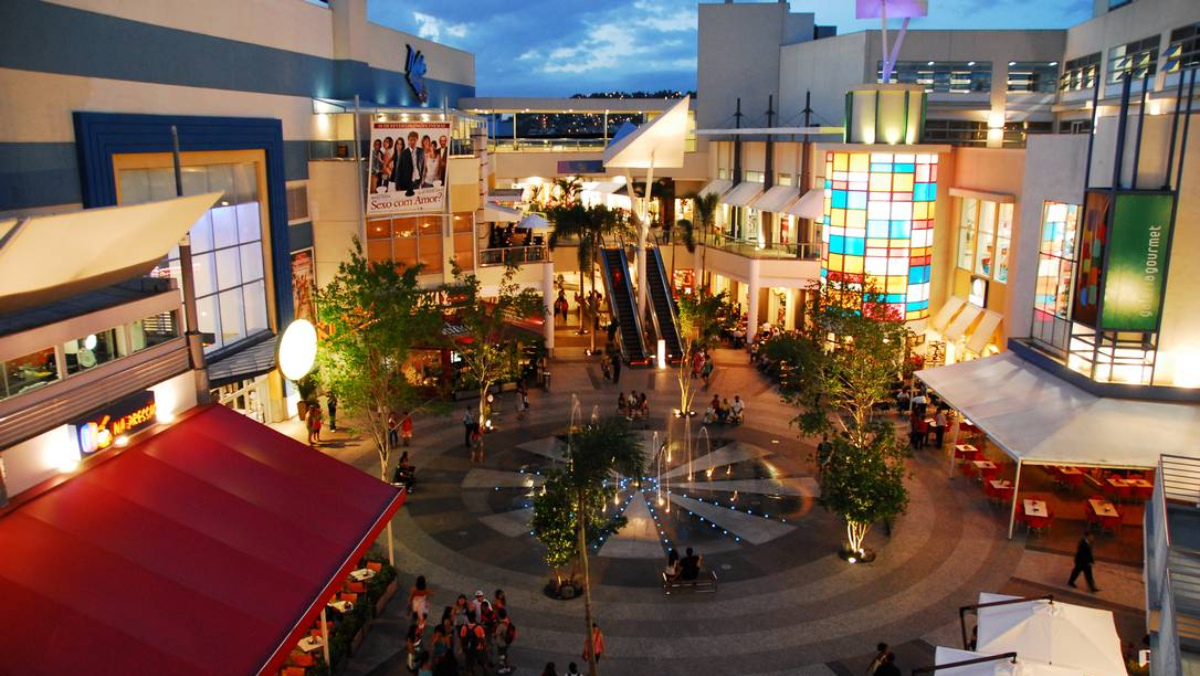 O Norte Shopping, maior centro de compras do Rio de Janeiro, fica localizado na Zona Norte e possui uma ABL de 106.315 m² / Divulgação