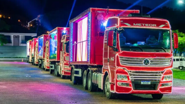 Há anos, a Caravana de Natal da Coca-Cola é um dos momentos mais esperados do Litoral