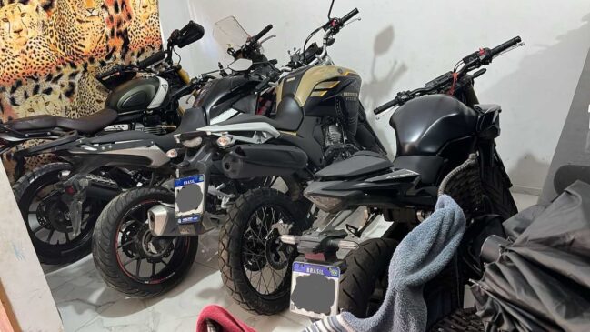 Policiais do Departamento de Investigações Criminais (Deic) recuperaram, na quinta-feira (12), quatro motos roubadas entre novembro e dezembro deste ano