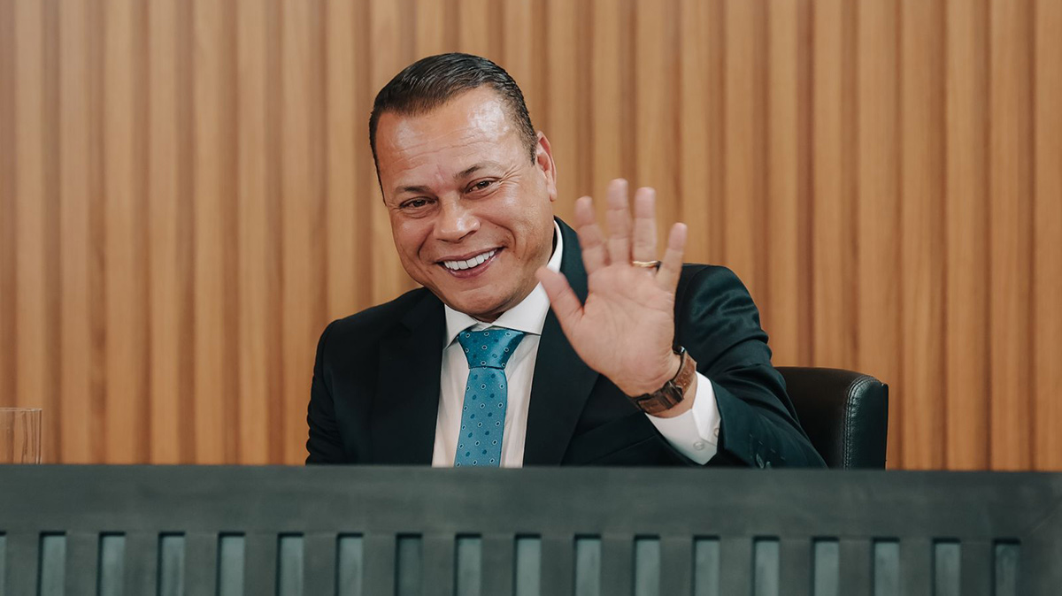 Prefeito César Nascimento celebrou a chegada da futura planta de produção de bioquerosene de aviação e de diesel 100% renovável