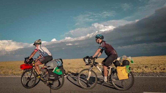 O objetivo era sair de Santiago, no Chile, e chegar a Mendoza, na Argentina