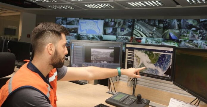 Neste ano, a cidade foi também pioneira em ter acesso a imagens de satélite em alta resolução