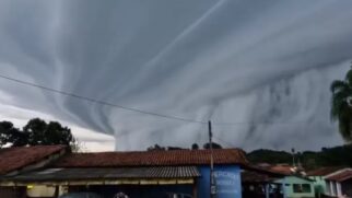 O fenômeno é conhecido como "supercélula"