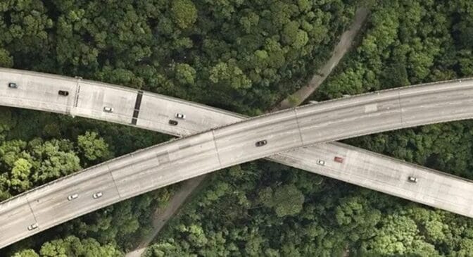 Na SP 055, apenas na região de Bertioga, são esperados mais de 157 mil veículos