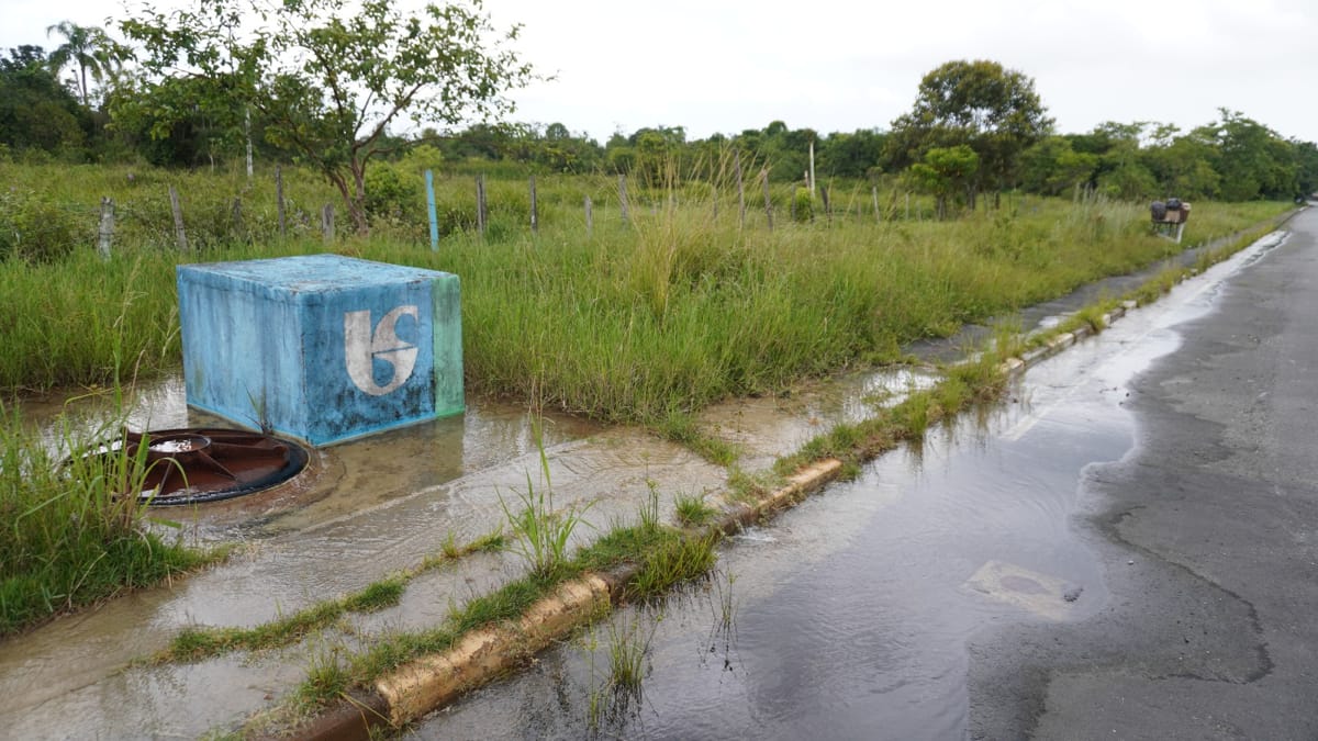 Tubulação danificada fica a 20 metros da ETA Jurubatuba, localizada no quilômetro dois da Rodovia Cônego Domênico Rangoni