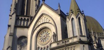 Catedral Nossa Senhora do Rosário, em Santos, é uma das paróquias do roteiro