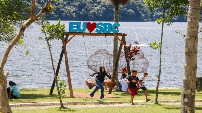O local é ideal para quem busca contato com a natureza e momentos de relaxamento