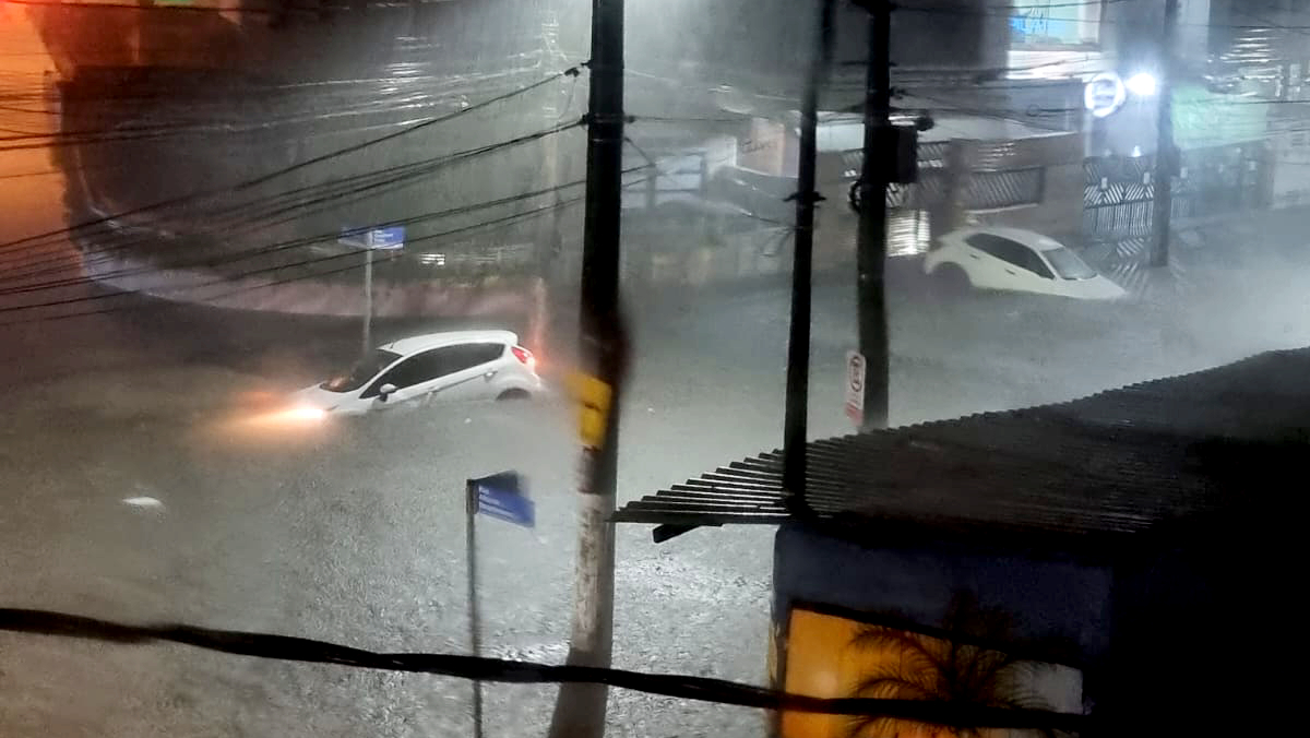 Brito Júnior disse que todos os 30 agentes escalados para a noite de terça-feira estavam de plantão