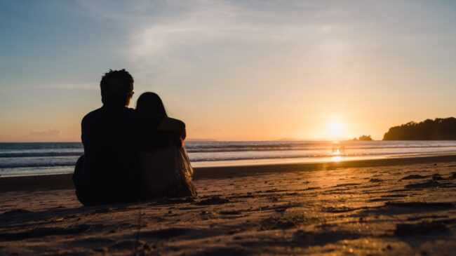 Situationship é uma relação que mistura elementos do namoro e da casualidade
