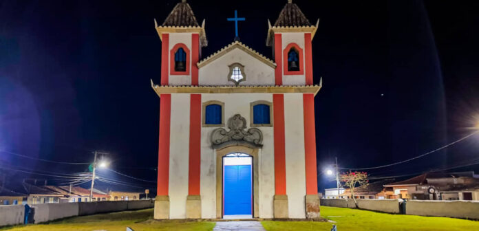 A igreja Nossa Senhora dos Prazeres é um dos atrativos do distrito que faz frio o ano todo