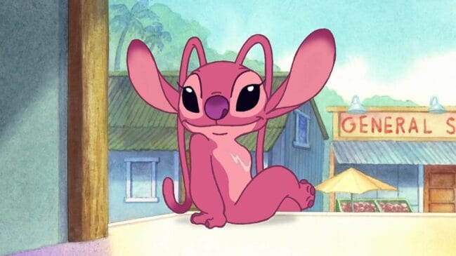Apesar de estar sendo comercializada como uma personagem da animação, a 'Stitch rosa' não apareceu na produção original