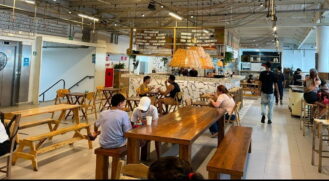 O nome do restaurante vem de um peixe comum no litoral paulista, e o cardápio foi pensado para evitar desperdício