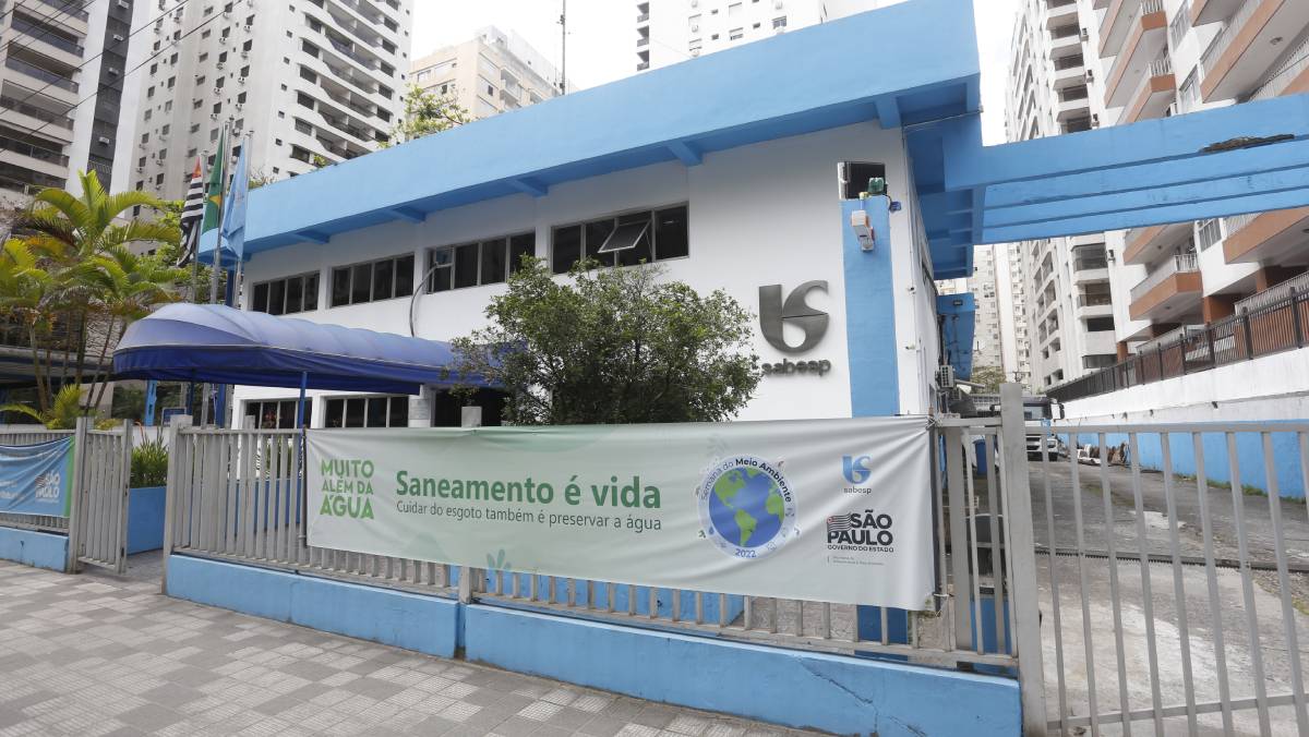 O plano deverá contemplar monitoramento intensivo com a implantação de estratégias específicas