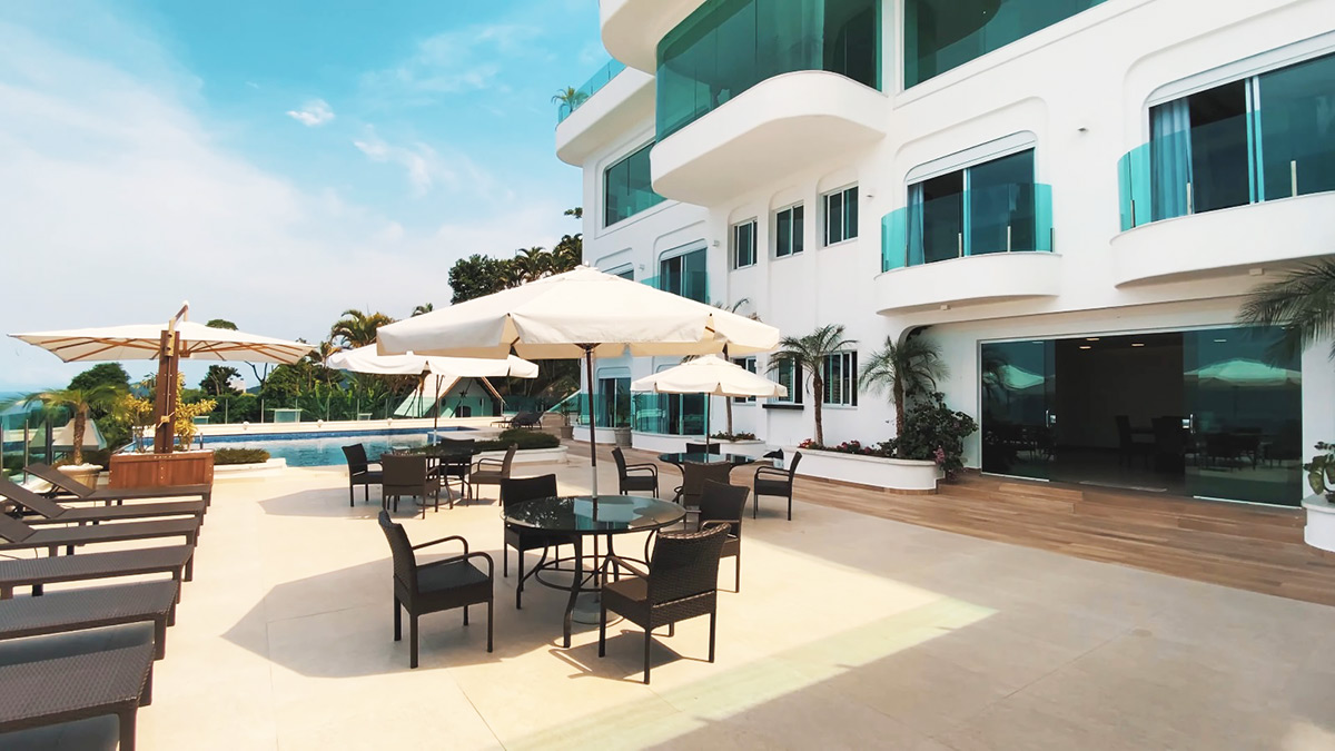 O Morro Santa Terezinha ganhou visibilidade nacional após o jogador Neymar Jr. comprar três casas por lá