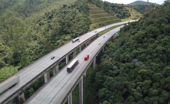 O trecho norte do Rodoanel já está com cerca de um terço das obras concluídas, porém a mesma está em construção há 27 anos