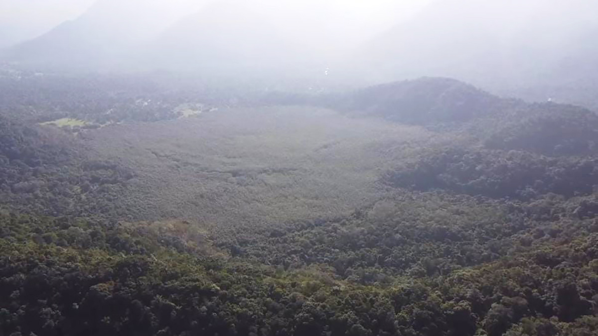 Cratera, muito provavelmente aberta por um meteoro no Litoral de SP, é investigada pelo Inpe