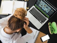 93% das mulheres contribuem financeiramente para o sustento do lar