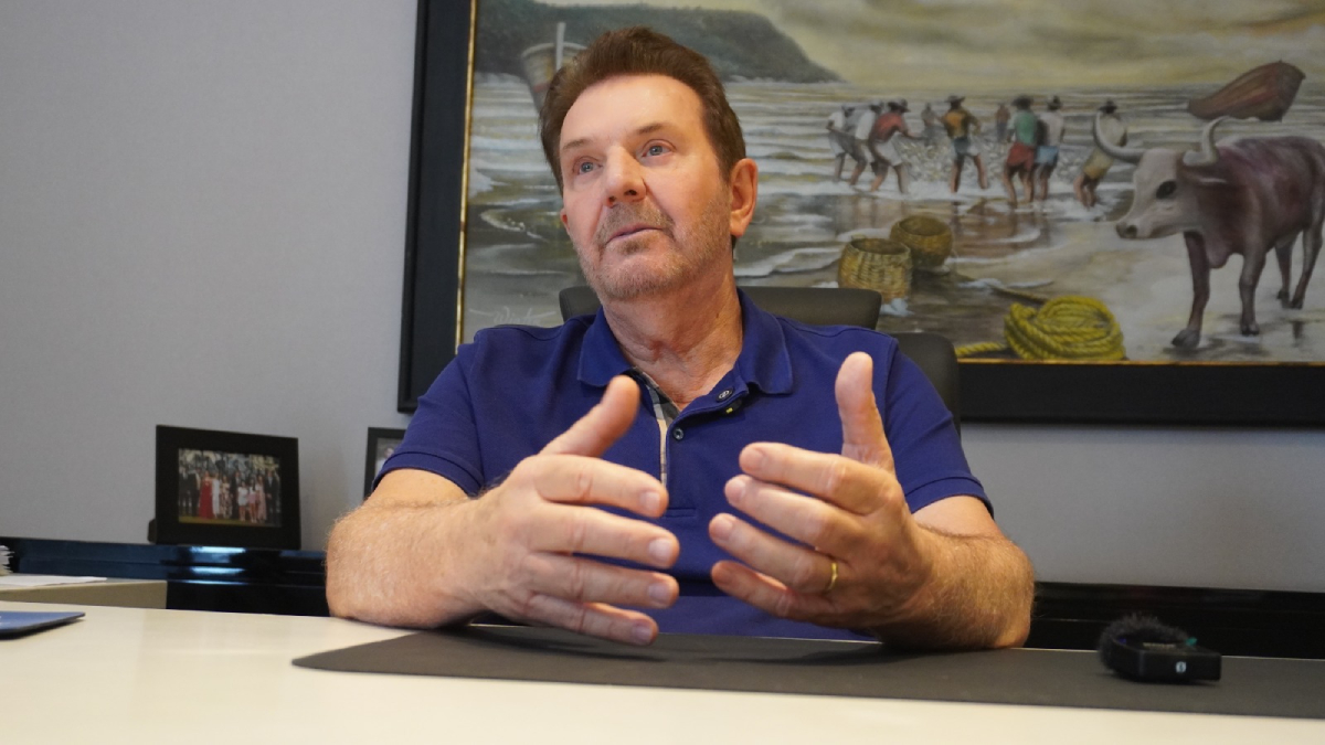 O prefeito complementa informando que não definiu o índice ainda