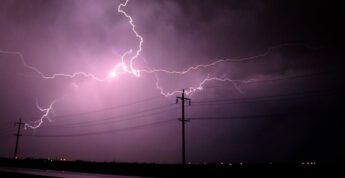 Forte tempestade está se aproximando do litoral de SP