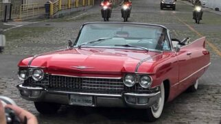 Carro se tornou uma marca do artista