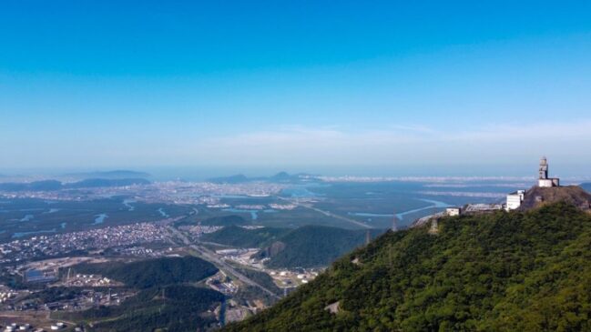 Cubatão, conhecida como 'Vale da Morte' nos anos 80, hoje é exemplo de recuperação ambiental