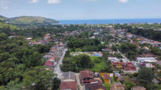 O sistema cobre 12,5 mil km² e abrange os municípios do Litoral Norte, Baixada Santista e Capital