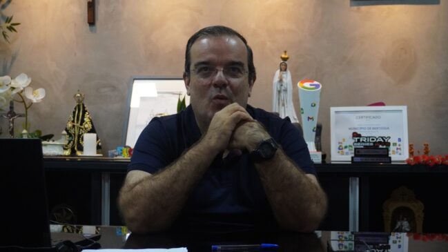 O Prefeito de Bertioga, Marcelo Vilares