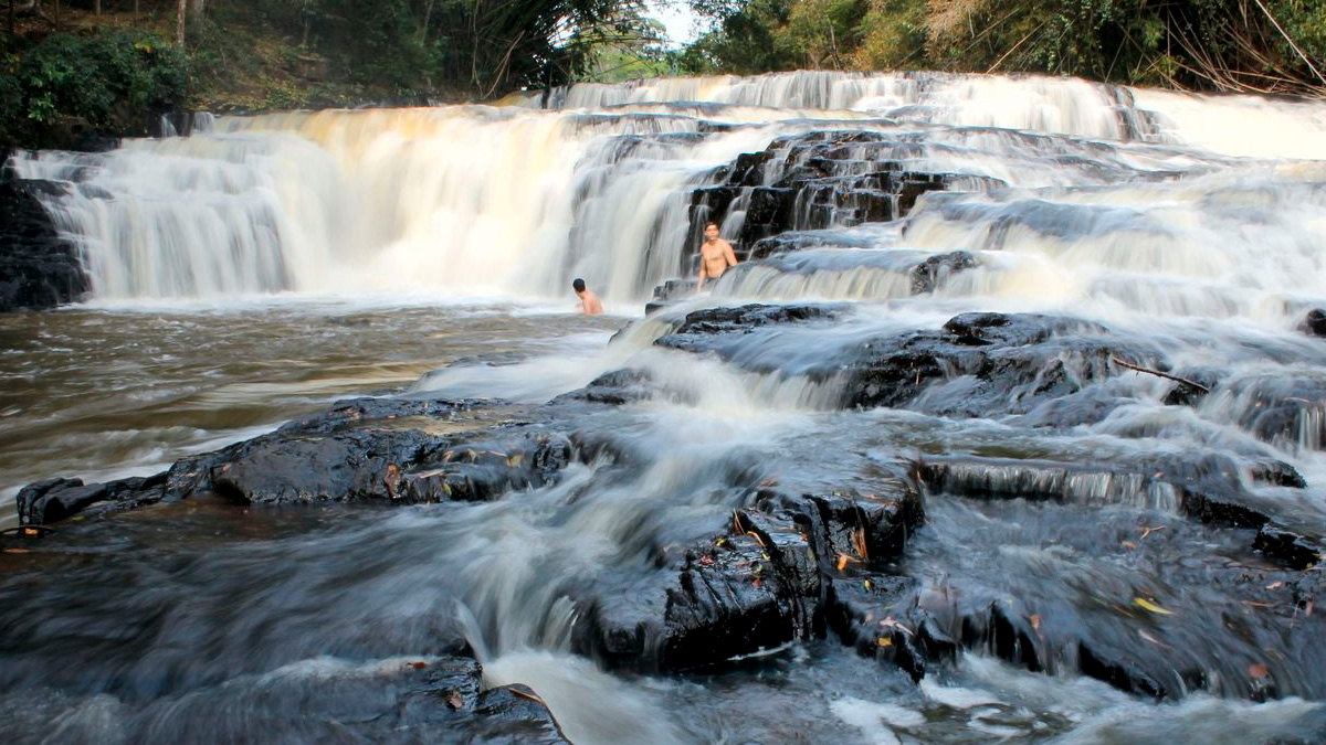 Divulgação/Prefeitura Brotas - Aqui você encontra trilhas, cachoeiras, rios e atividades como rafting