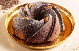 O bolo-torta Caprese é uma das iguarias de receita secreta da padaria do mosteiro