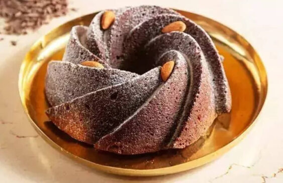 O bolo-torta Caprese é uma das iguarias de receita secreta da padaria do mosteiro