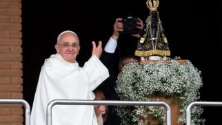 Papa Francisco visitou o Brasil em 2013