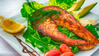 Entre as diversas opções disponíveis, o churrasco de meca vem ganhando destaque como protagonista.