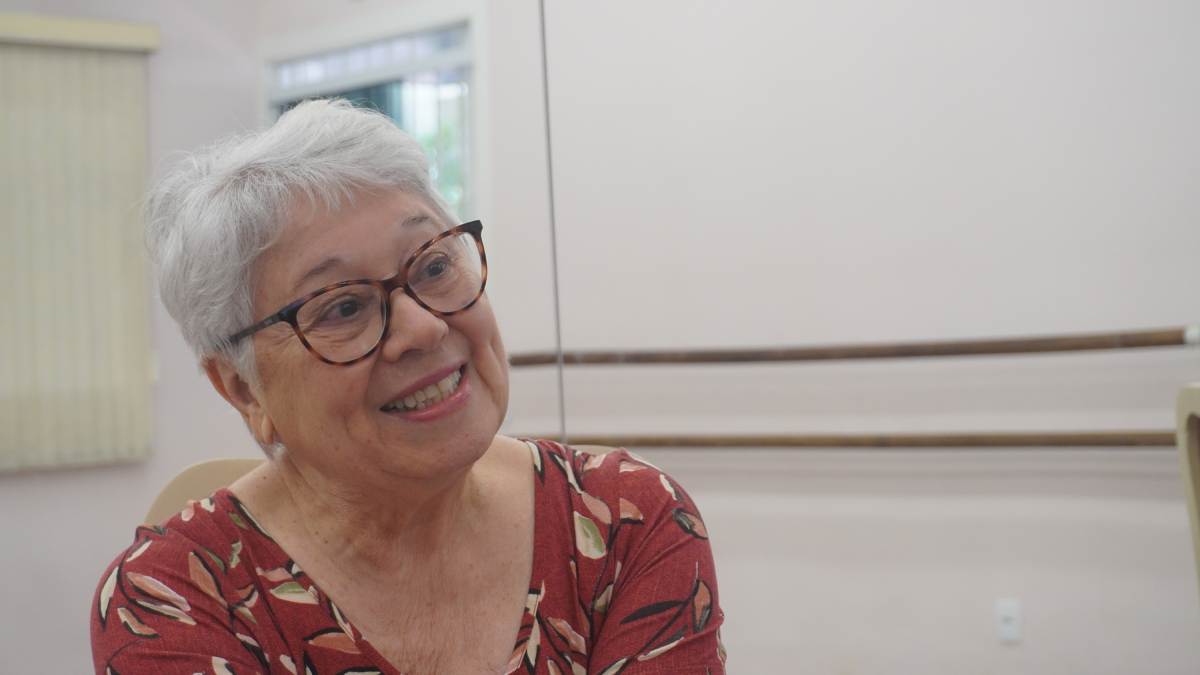 Lucia Millás, professora de balé de Santos, celebra reconhecimento internacional