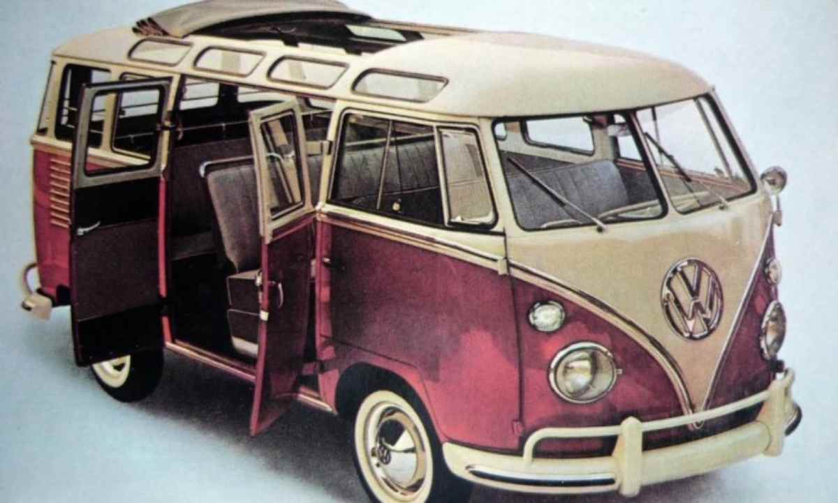 Um exemplo marcante é o da icônica Kombi Corujinha/Reprodução