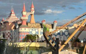 O parque de diversões Hopi Hari, em Vinhedo, SP